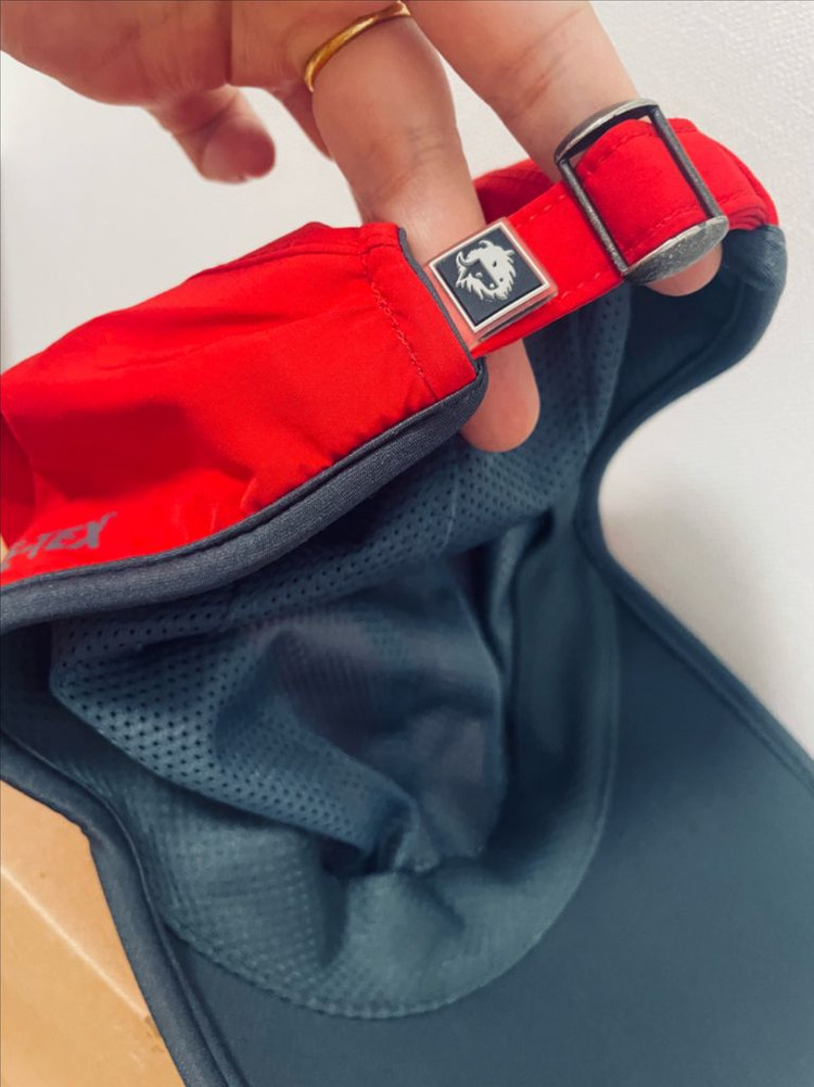 블랙야크 고어텍스 모자 이미지