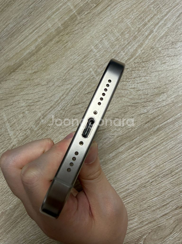 아이폰 15 pro max 내츄럴 티타늄 256GB--15