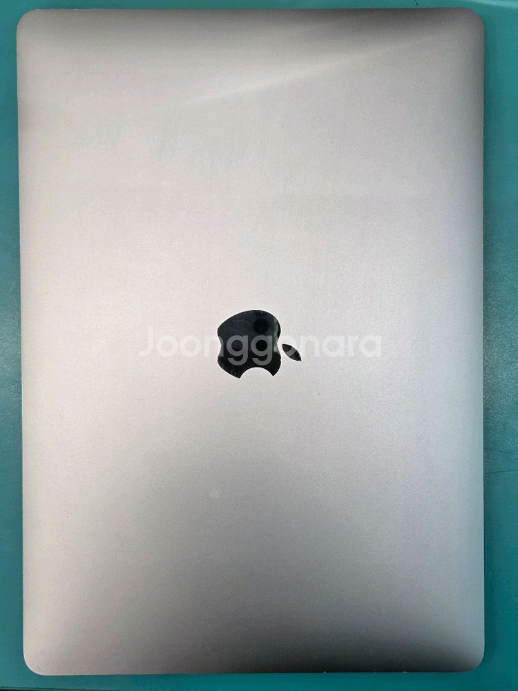 맥북 에어 m1 8기가 256gb--2