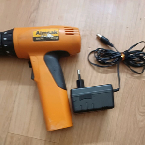 아임삭 충전 드릴