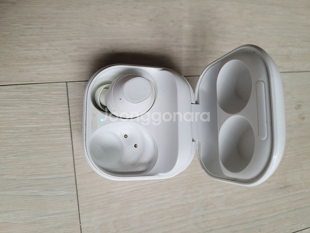 삼성 블루투스이어폰--0