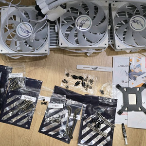 발키리 c420 argb 화이트 cpu 수냉쿨러