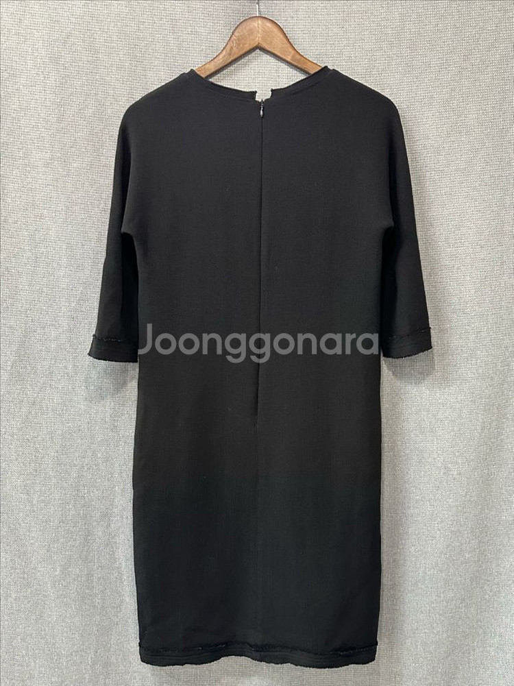 Maxmara 컷팅 원피스--1