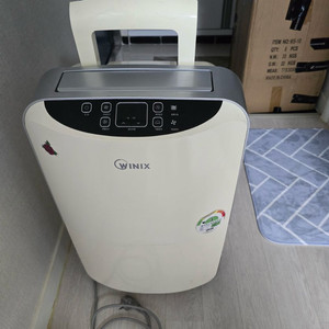 위닉스 제습기 10L