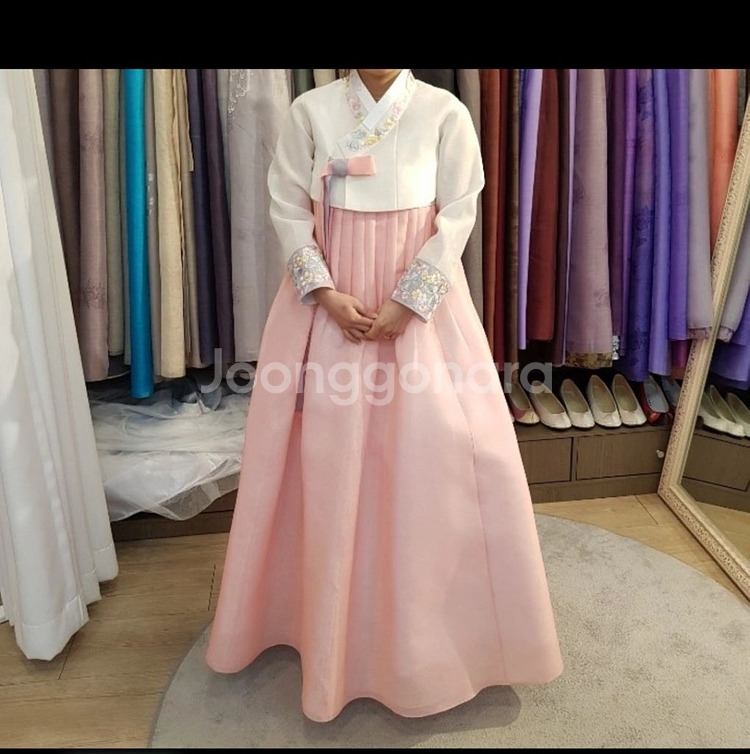 여성 분홍색 한복+가방+버선+신발--1