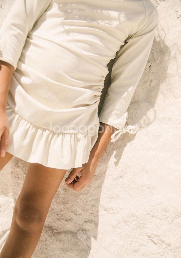 여아 셔링 수영복 크림--3