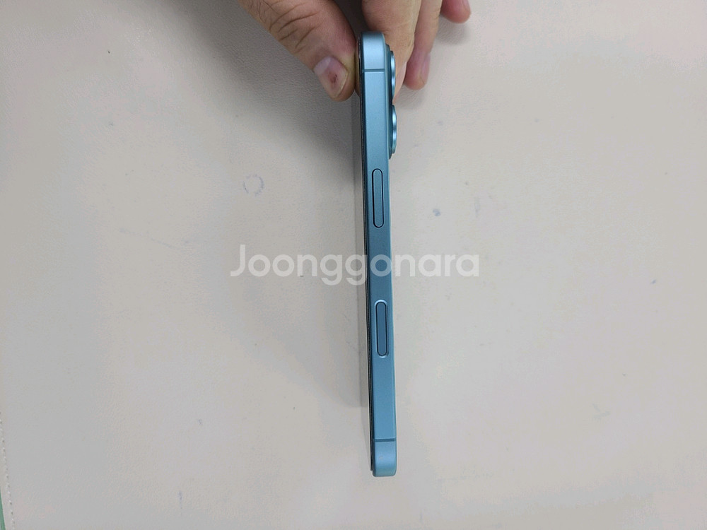 아이폰16 256G 밧데리100프로 자급제폰 실사용6일--5