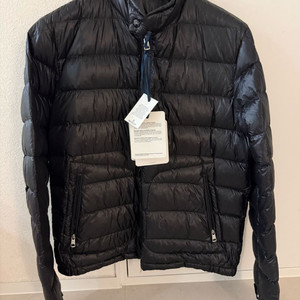 남성몽클레어패딩