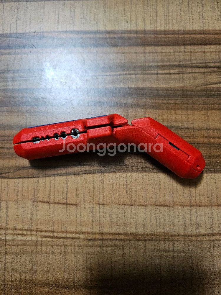 크니펙스 에르고스트리퍼--1