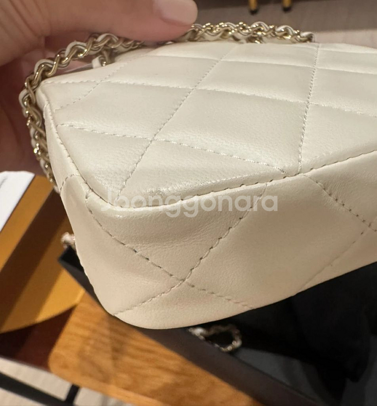 샤넬 베니티 버킷 화이트--5