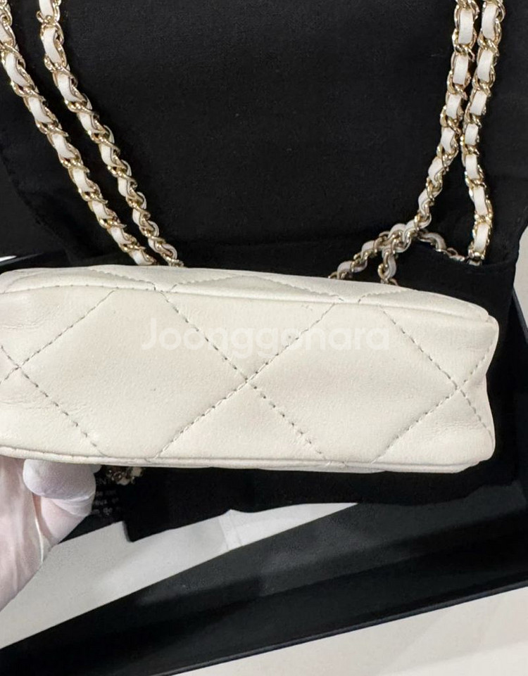 샤넬 베니티 버킷 화이트--4