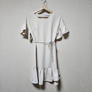 질스튜어트 프릴 원피스 55 Jill Stuart