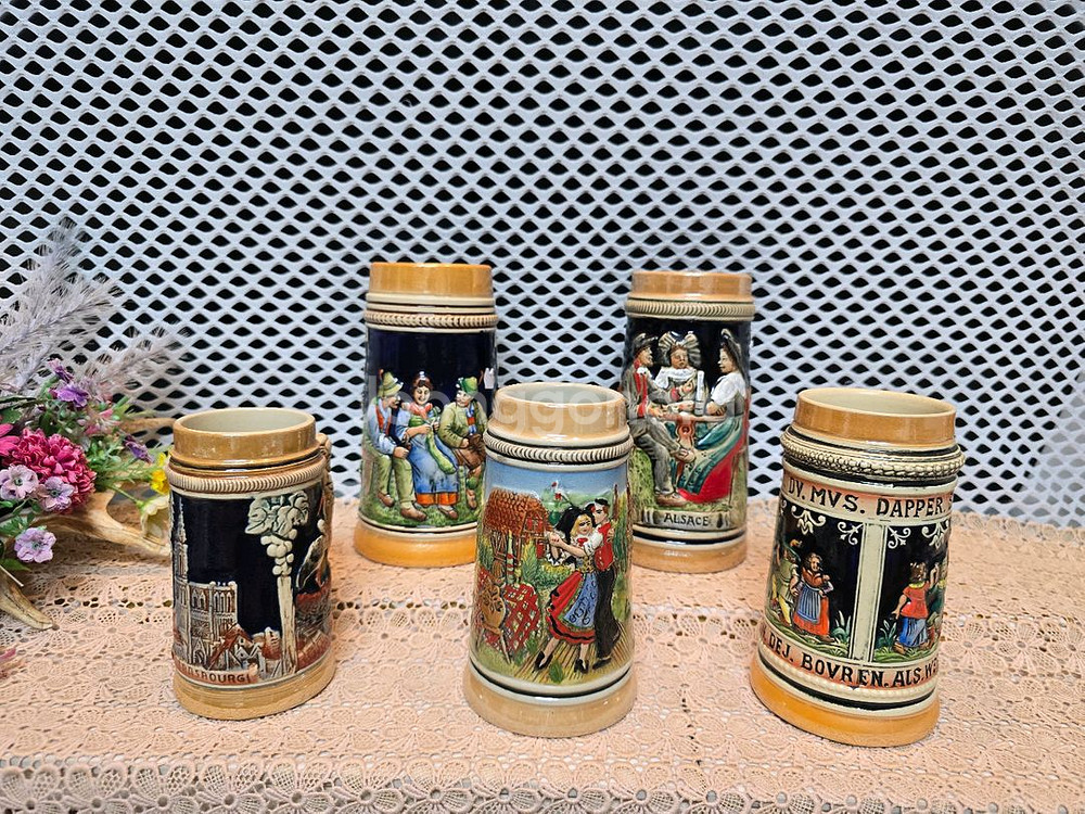 취미로 모은 독일 도자기 맥주컵 5점.미사용--1