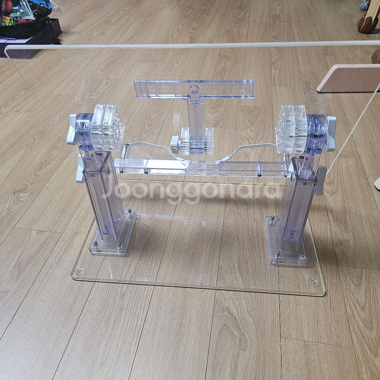 투명 아크릴 독서대--1