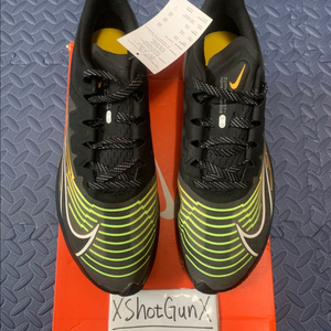 300)나이키 줌 그래비티 2 블랙 옐로우 새제품