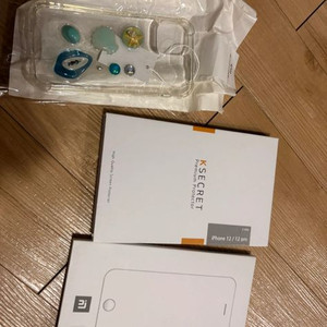 아이폰 12 필름 케이스 이미지