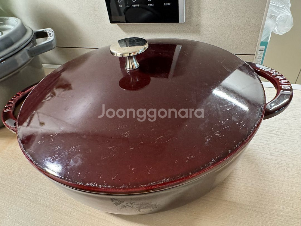 스타우브 24cm 중고중 고인이 만큼 실 사진 꼼꼼이--0