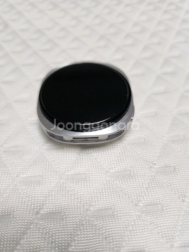 갤럭시 워치8 블루투스 모델 40mm 실버색상 판매--2