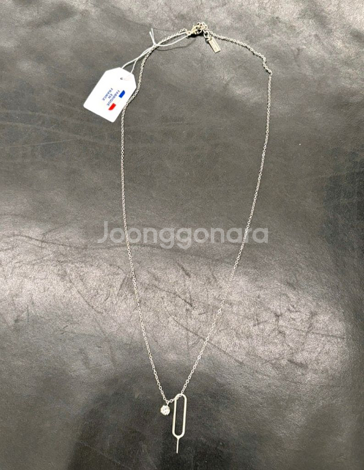 생로랑 목걸이(새제품)--0