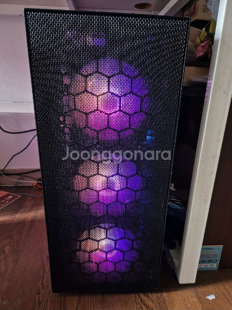 완본체라데온9600x 32g 1t rx6600 신품급--2