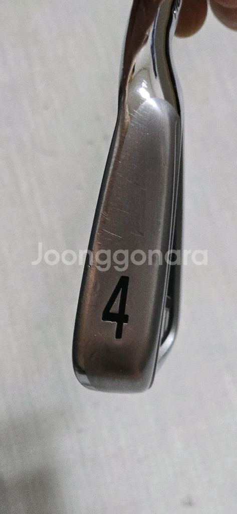 타이틀리스트 ap2 4번 아이언--3
