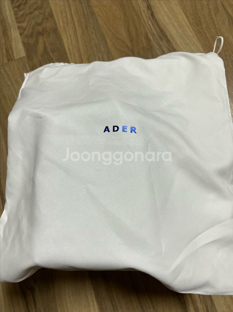 아더에러 쇼퍼백 스몰 느와르--1