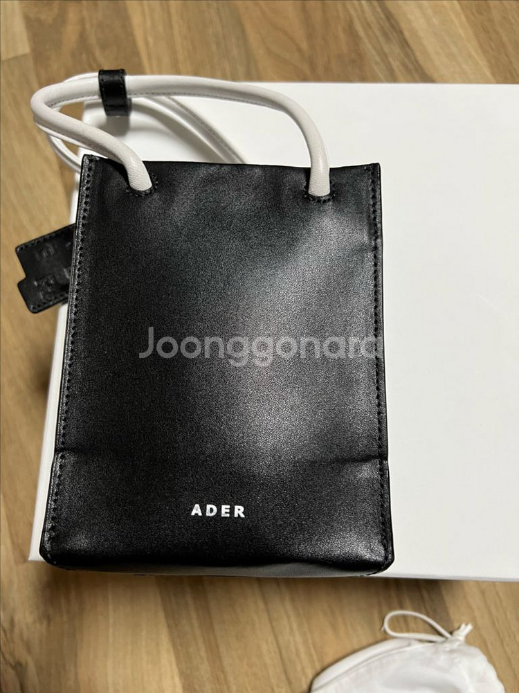 아더에러 쇼퍼백 스몰 느와르--5