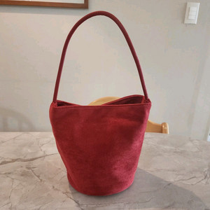 새상품) 스웨이드 레드백