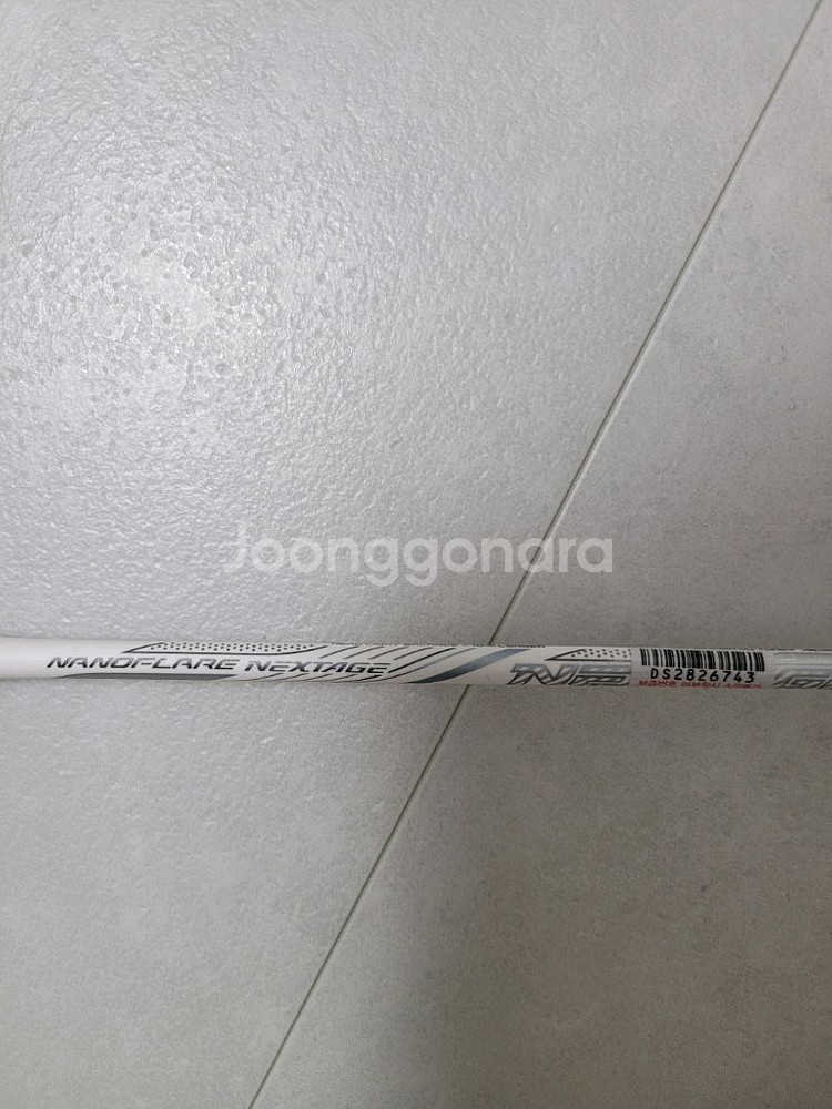 나노플레어 넥스테이지 4u 라켓 팝니다.--1