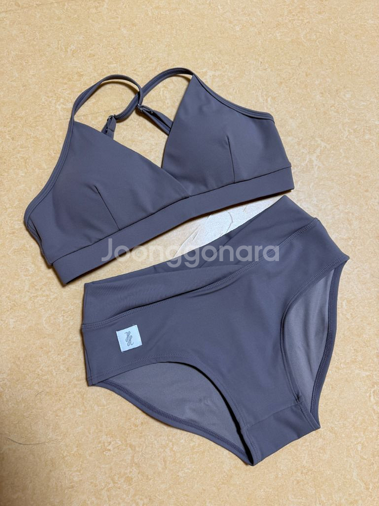 핫한폴웨어 그루브랩탑 루나로우숏츠 카푸치노 새상품--0