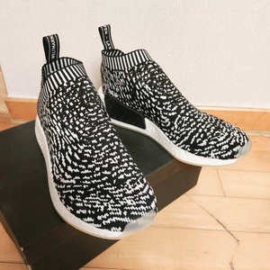 (새상품) 아디다스 NMD CS2 프라임니트 지브라