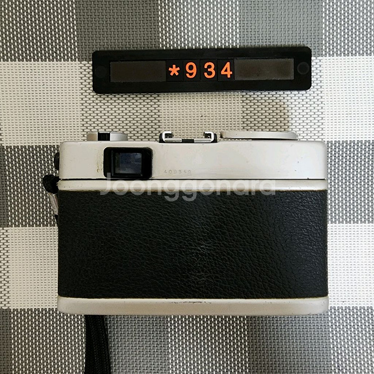 코니카 C 35 플래시매틱 필름카메라 실버바디--2