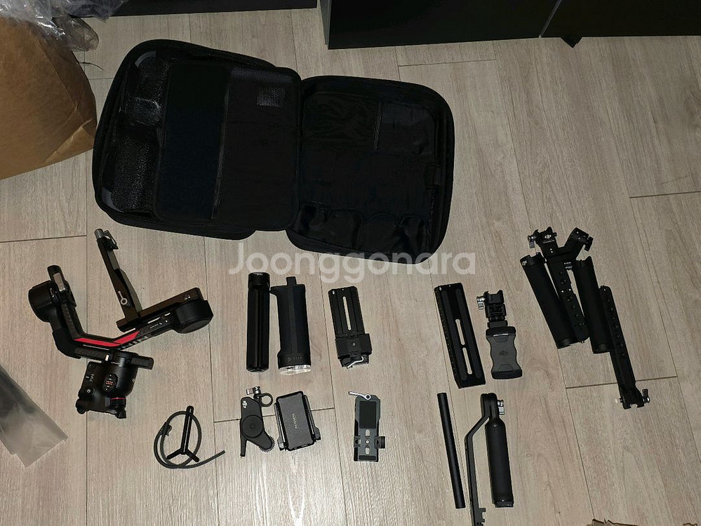 dji rs 4 pro combo,양손핸들 (거의새거)--0