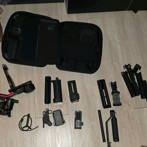 dji rs 4 pro combo,양손핸들 (거의새거)