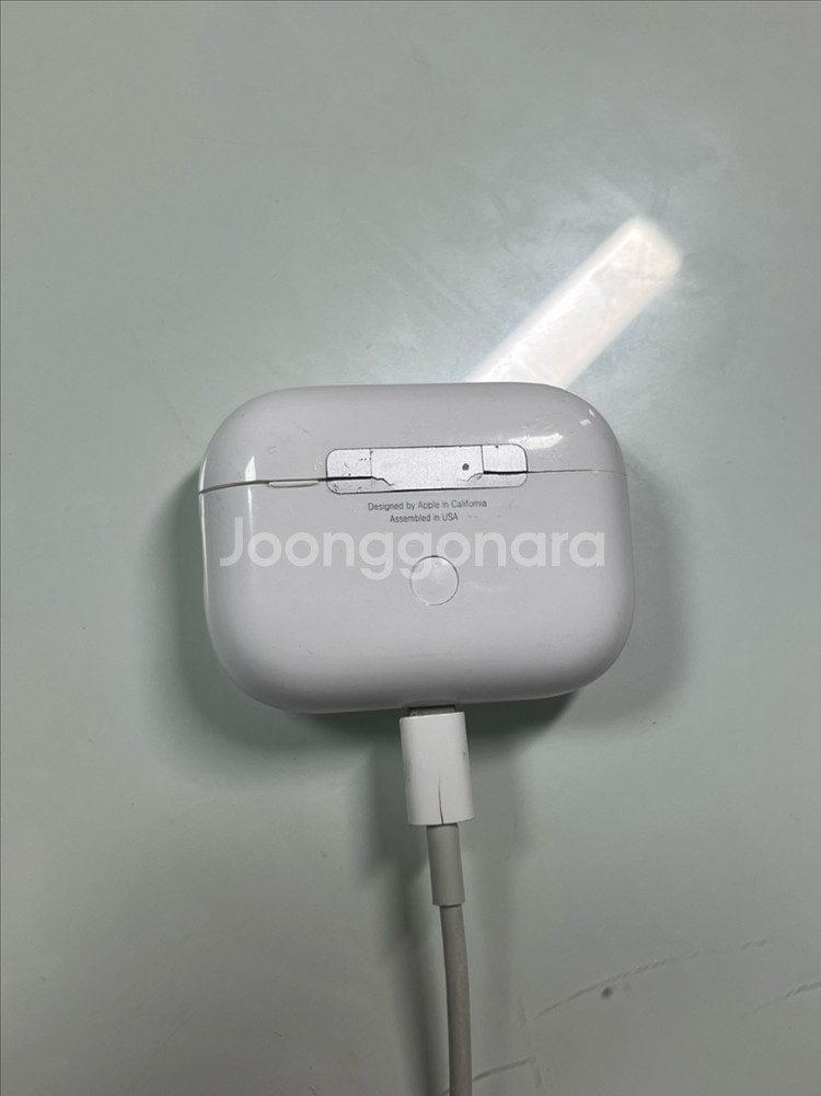 (정상작동)망가진 에어팟프로1 본체 팔아요--3