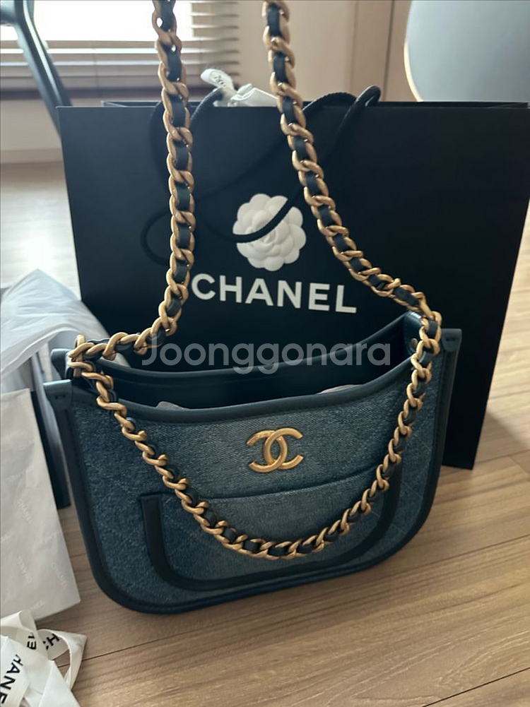 샤넬 시즌 데님호보백600만착불(새상품컨디션)--2