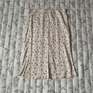 h&m 에이치앤엠 니렝스 스커트