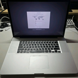 맥북프로 2011 Late 17인치 팝니다.