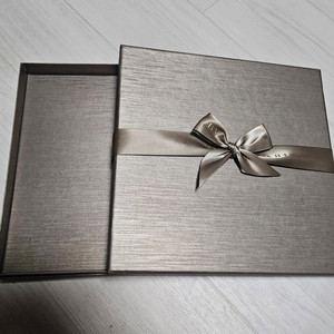 불가리 스카프 박스 케이스 포장 판매 합니다 :)