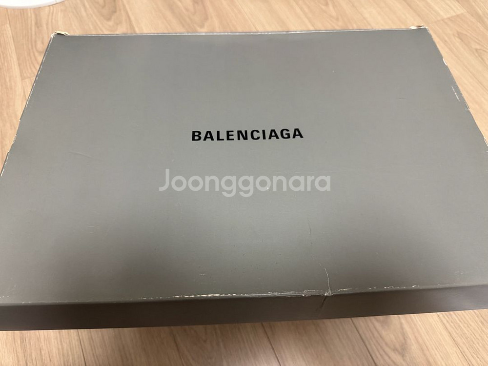 발렌시아가 트리플S 더티블랙 41--4