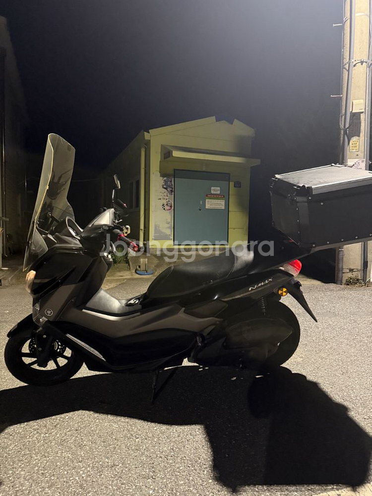 nmax125--0
