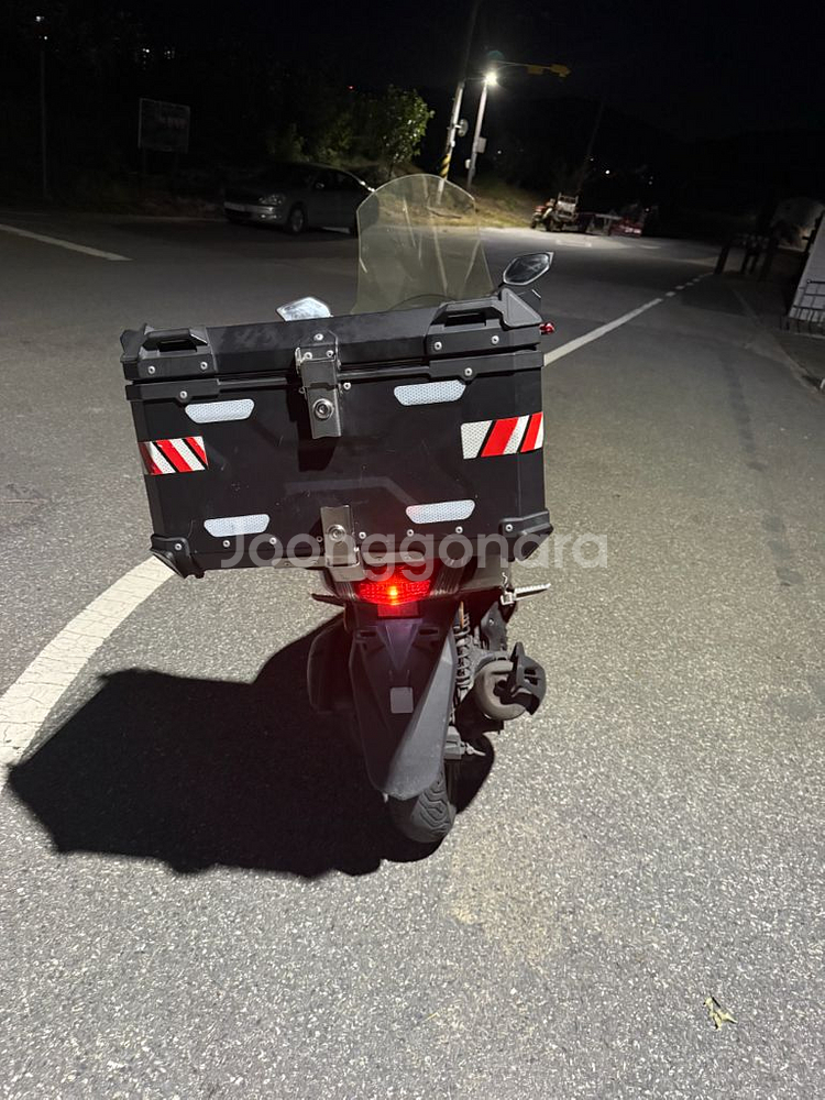 nmax125--3