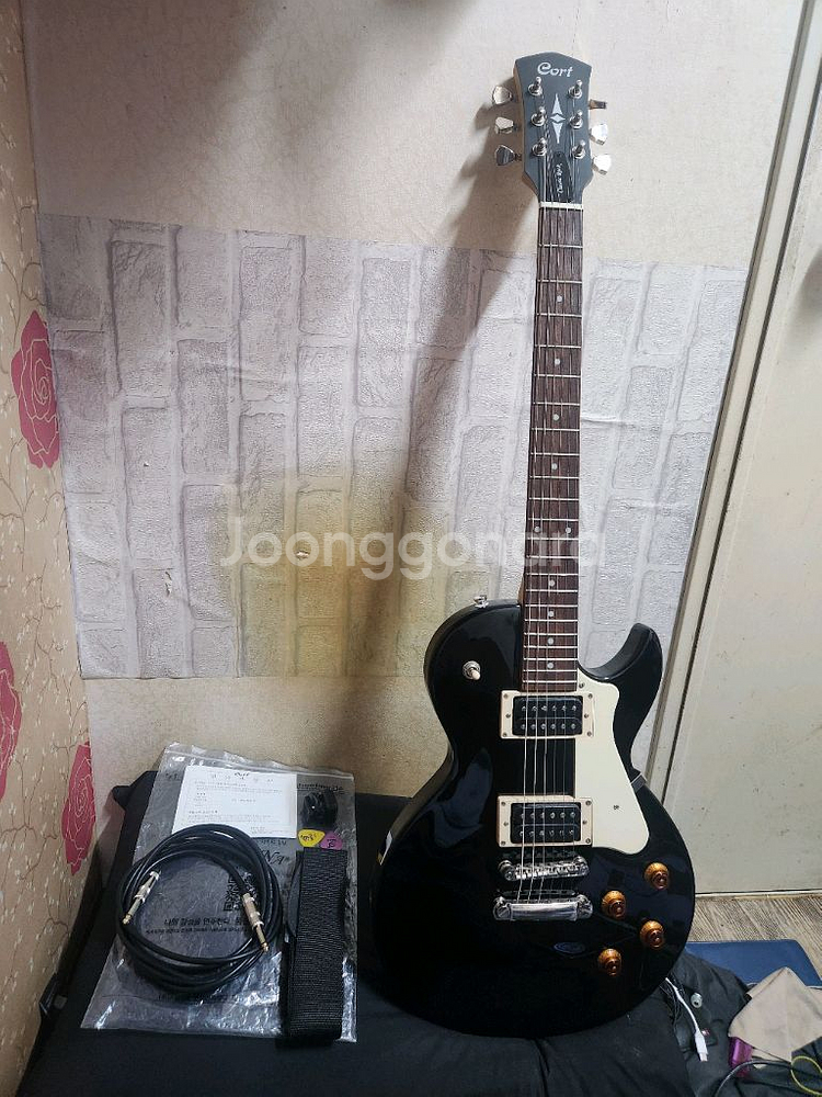 콜트 CR100 입문용 일렉기타 판매합니다--0