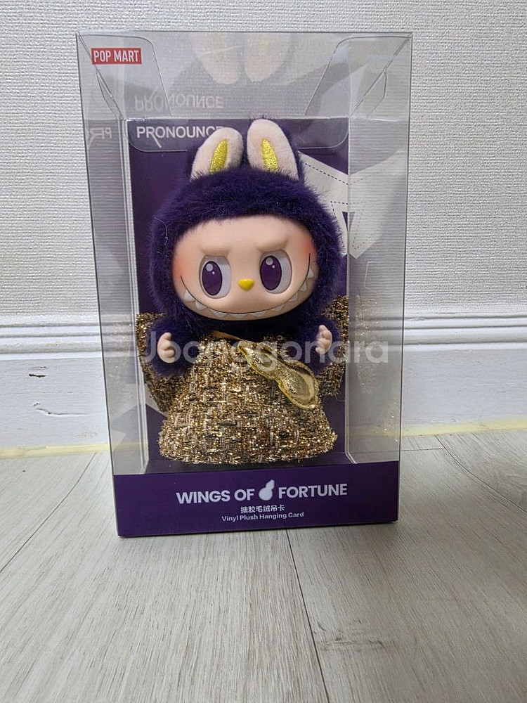 팝마트 라부부 x 프로나운스 행운의 요정 인형 키링--1