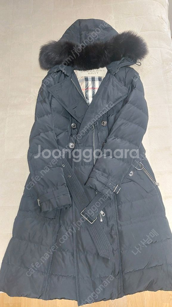 버버리 브릿 패딩--1