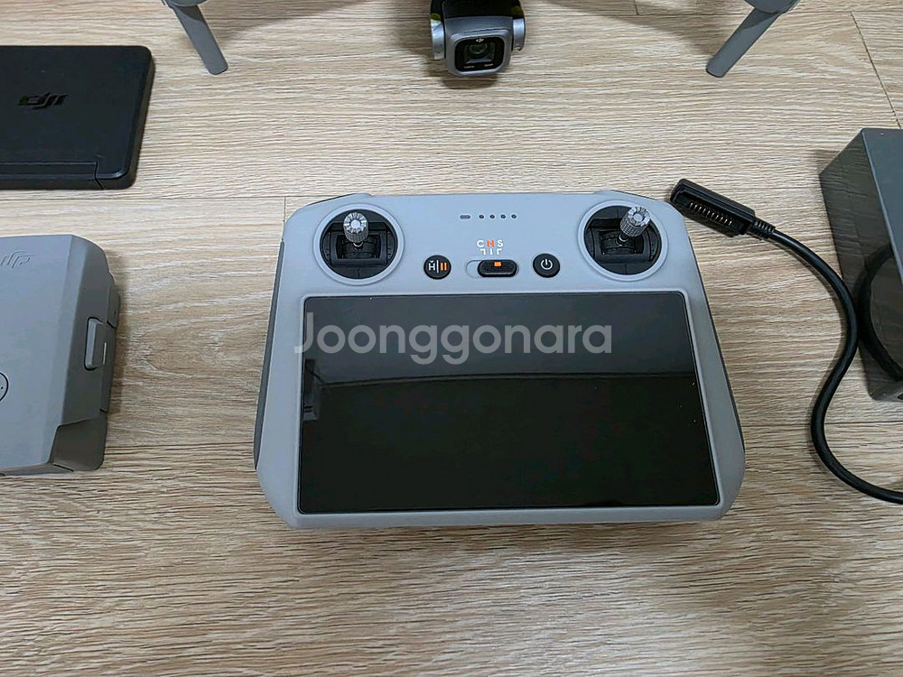 DJI 에어2S 플라이 모어 콤보 (DJI RC2 조종--2