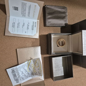 불가리 비제로원 18k 골드 반지 이미지