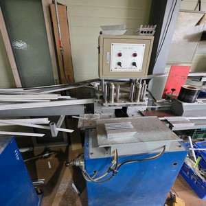 산업용 창호 45도절단기 외 창호기계