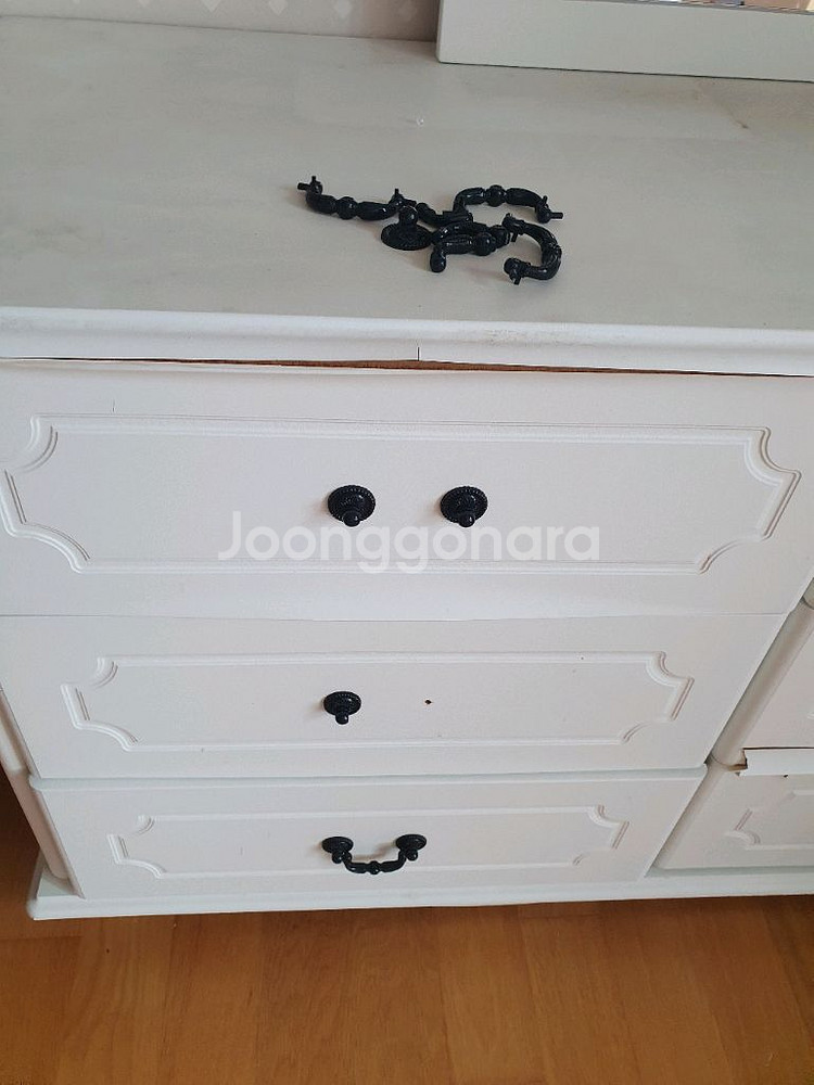 장인가구 아이브 화이트 서랍장세트 전부 무료나눔--2