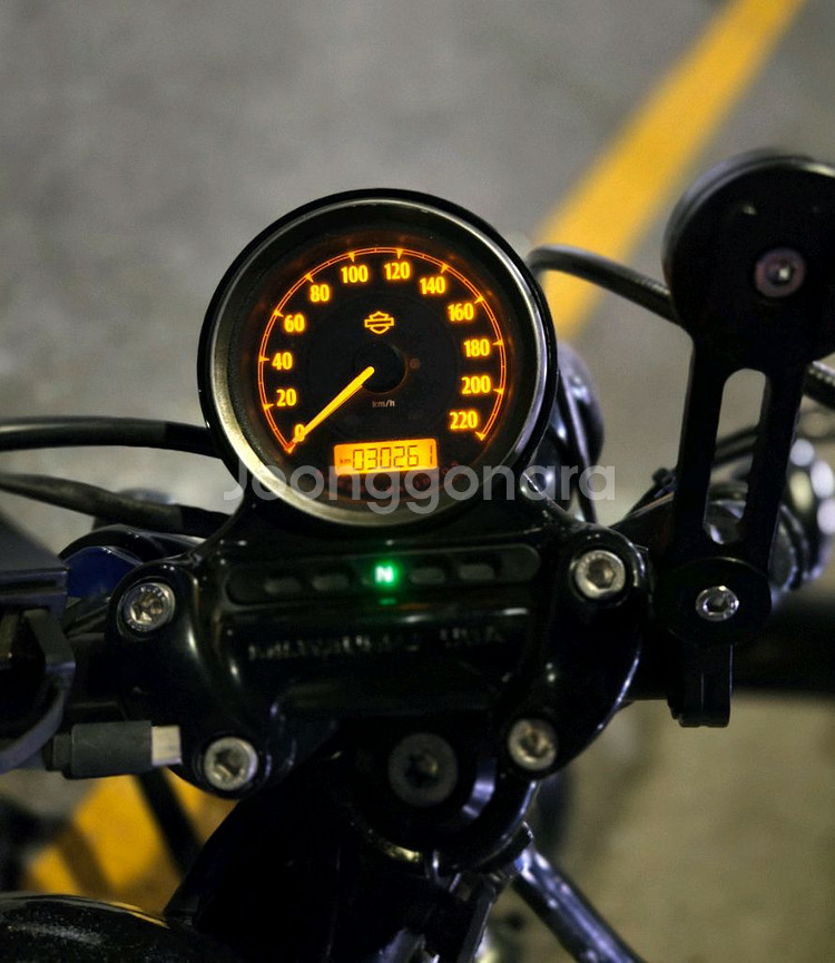 할리데이비슨 포티에잇--3